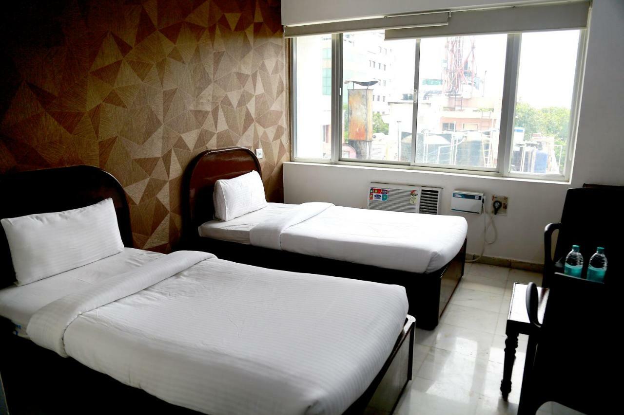 Hotel Shridevi Park Chennai Exterior photo