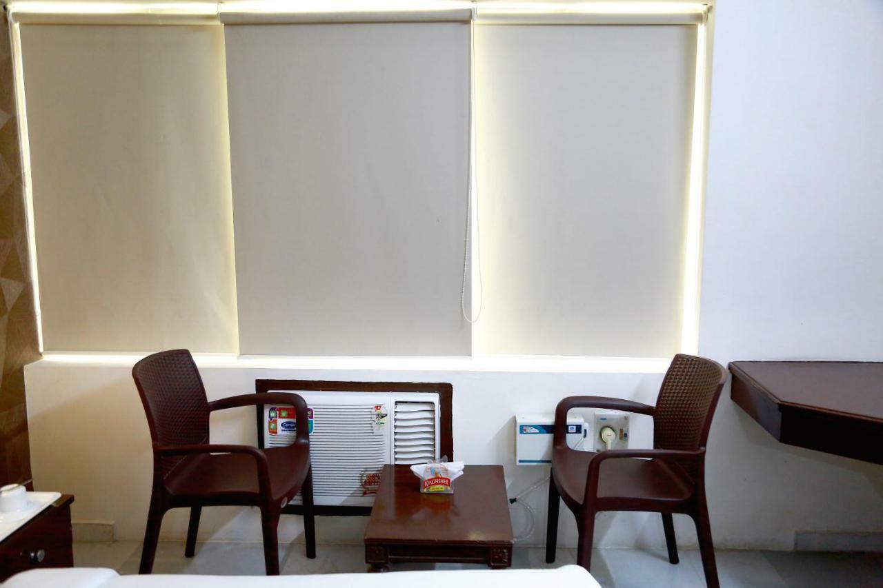 Hotel Shridevi Park Chennai Exterior photo